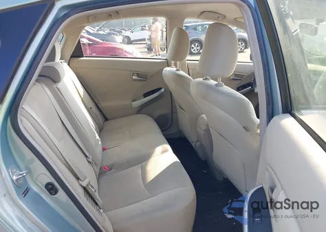 2012 Toyota Prius z USA, uszkodzony, nr VIN JTDKN3DUXC1533173